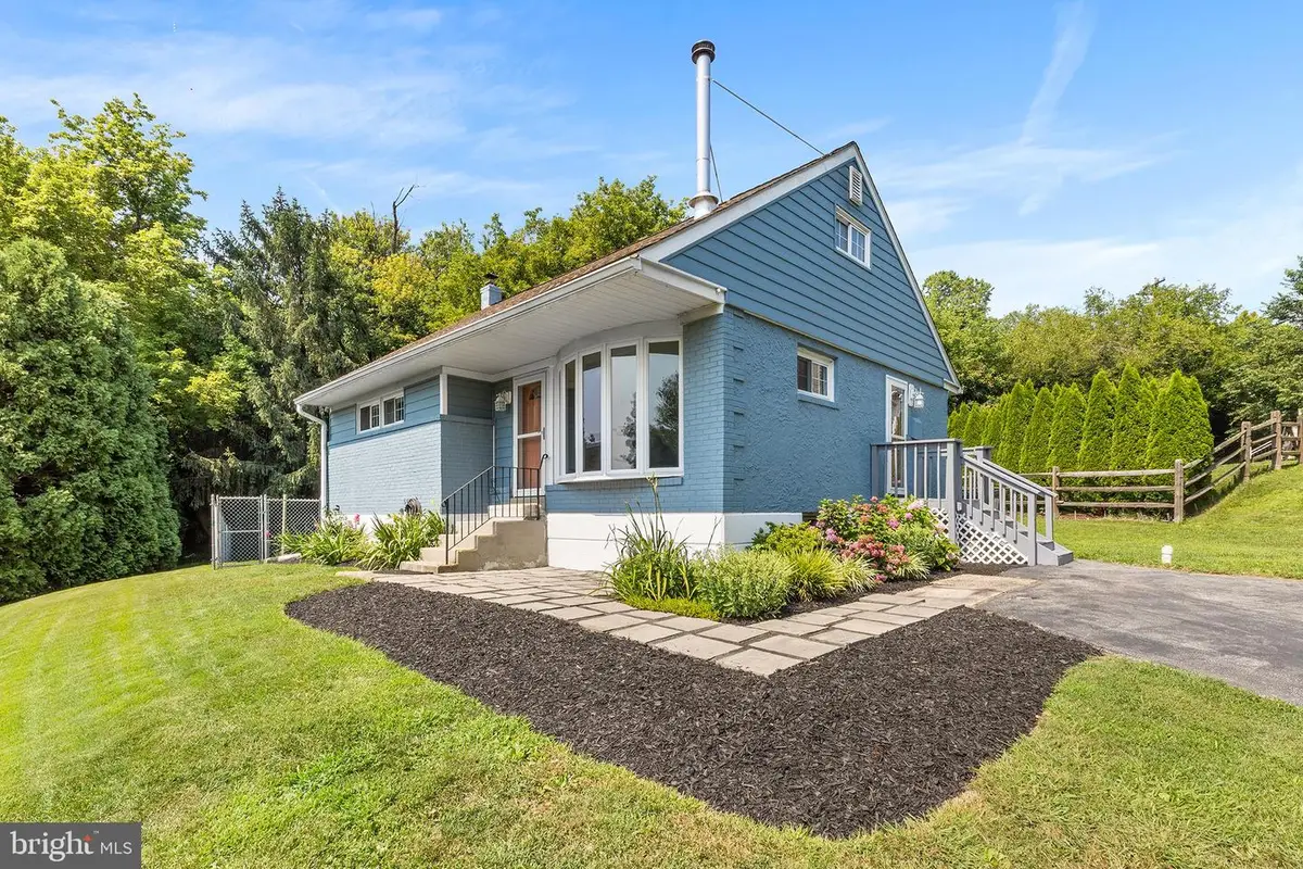 6 Meadowbrook Ln, Media, PA 19063 - #1