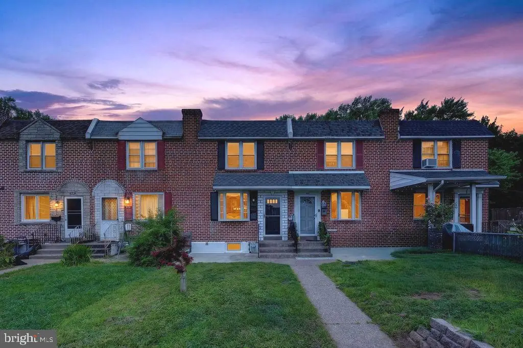 902 Taylor Dr, Folcroft, PA 19032 - #1