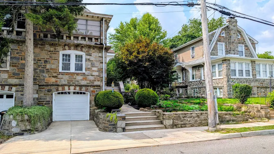 333 W Ridley Ave, Ridley Park, PA 19078 - #3