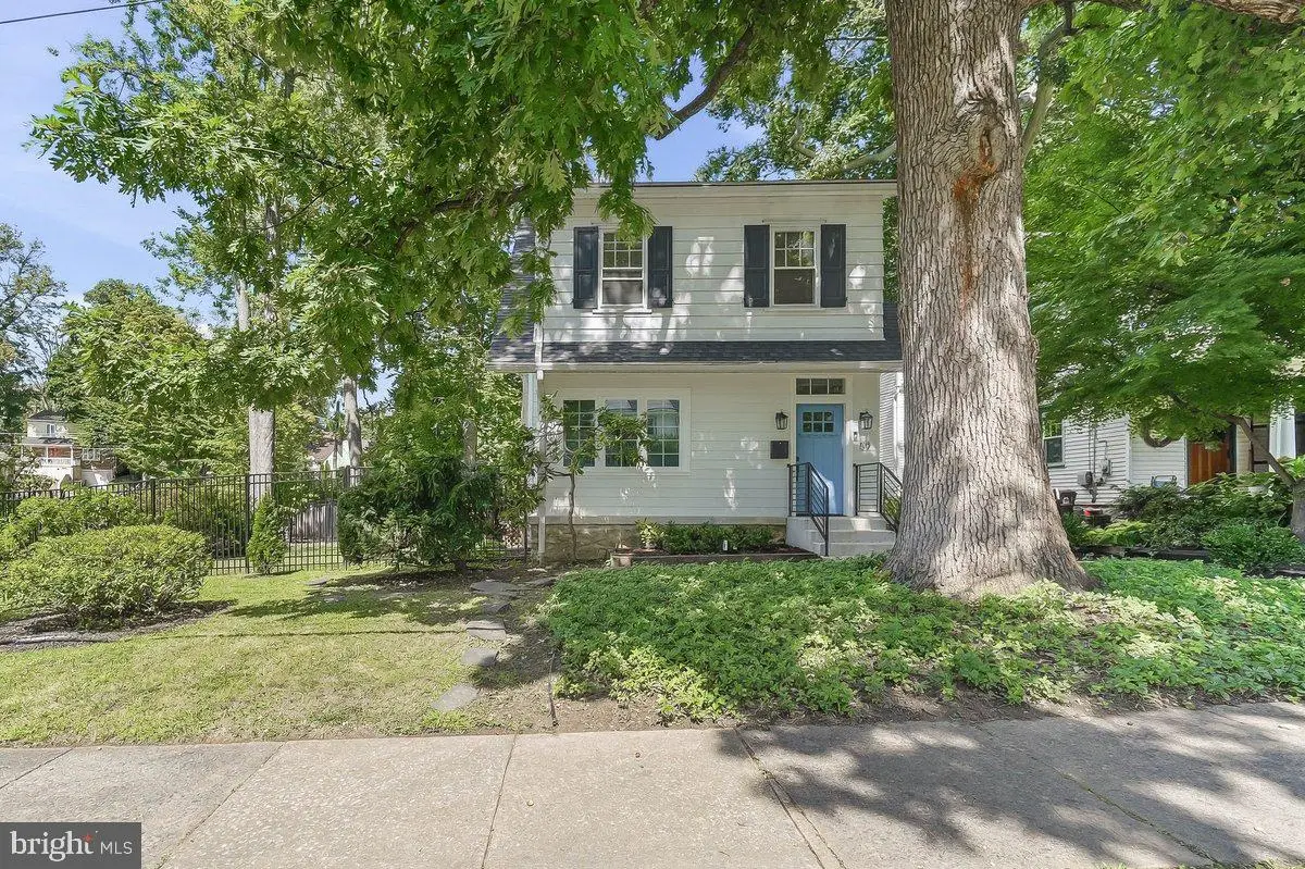 59 W Stewart Ave, Lansdowne, PA 19050 - #1