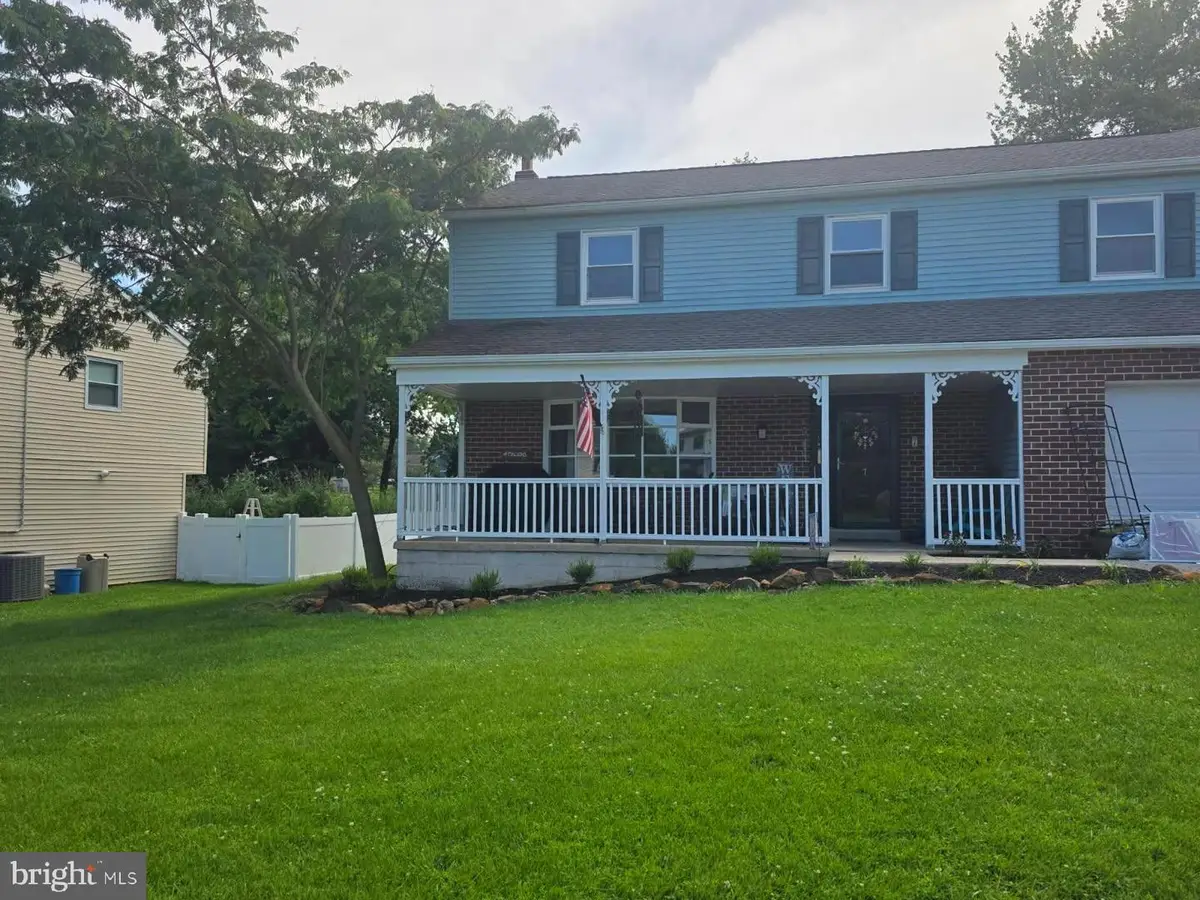 7 Sunnybank Ln, Aston, PA 19014 - #1