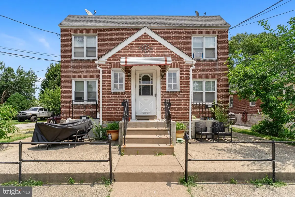 220-222 Taylor Ave, Essington, PA 19029 - #1