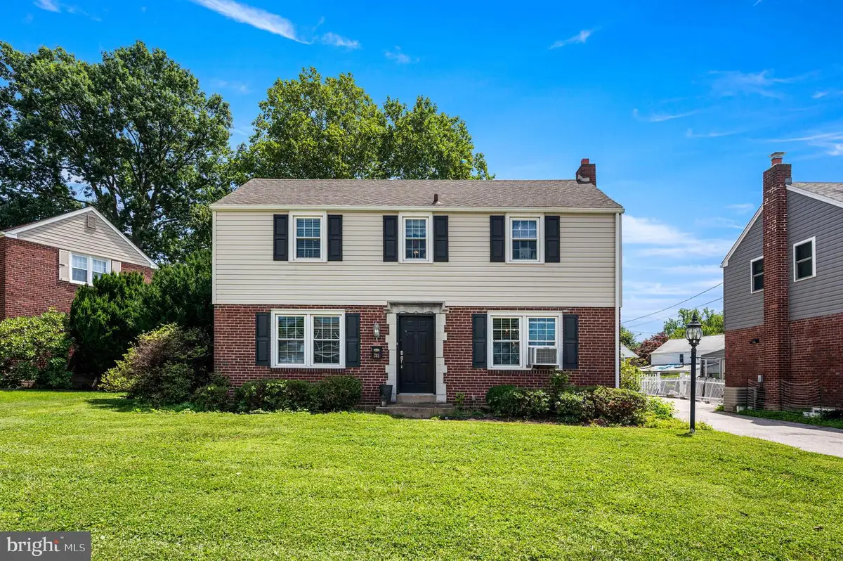 203 Pine Ridge Rd, Havertown, PA 19083 - #1