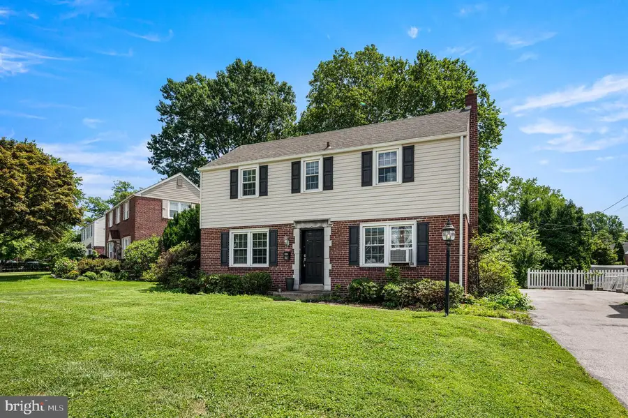 203 Pine Ridge Rd, Havertown, PA 19083 - #2