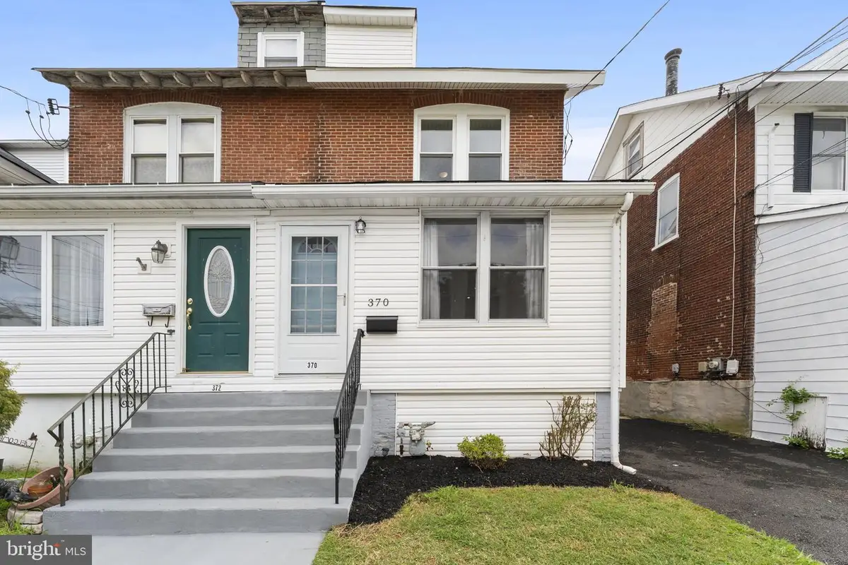 370 Amosland Rd, Holmes, PA 19043 - #1
