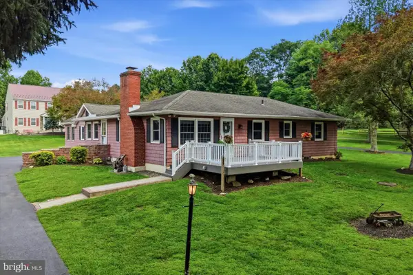 331 Valley Rd, MEDIA, PA 19063