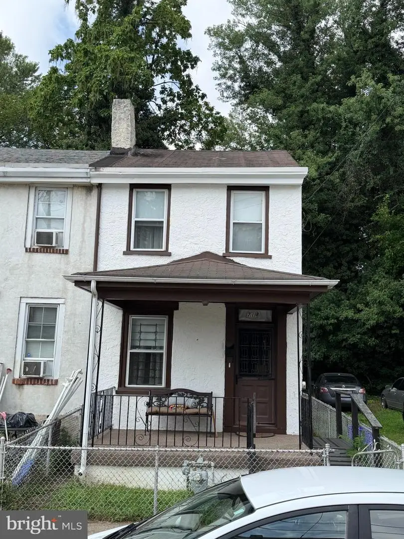 718 Upland St, Chester, PA 19013 - #1