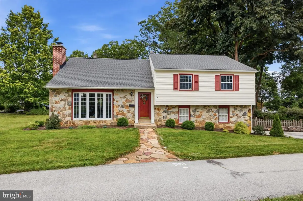 6 Sharpless Ln, Media, PA 19063 - #1