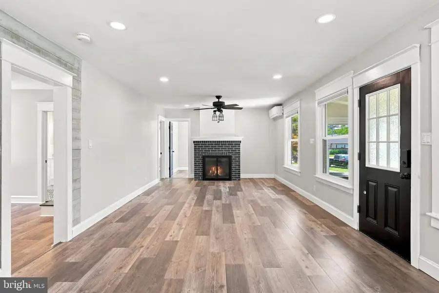 918 7th Ave, Prospect Park, PA 19076 - #3