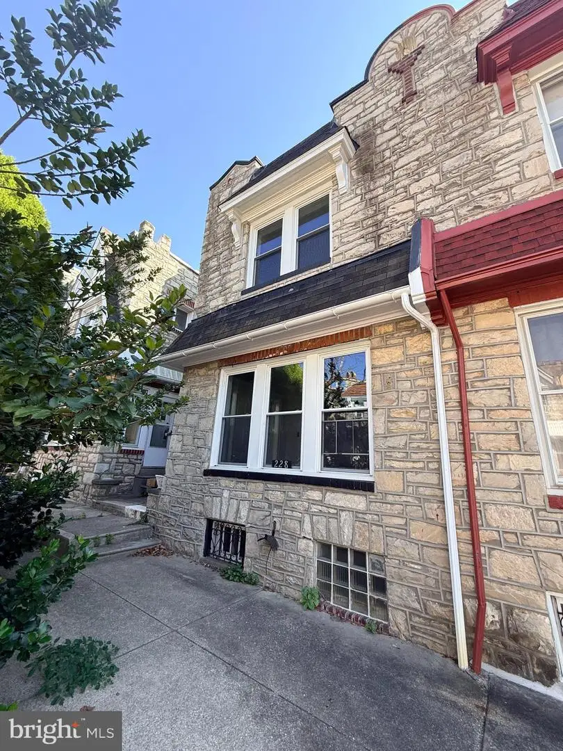 228 Bayard Rd, Upper Darby, PA 19082 - #2