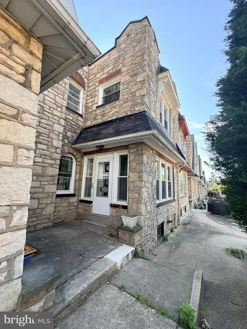 228 Bayard Rd, Upper Darby, PA 19082 - #3
