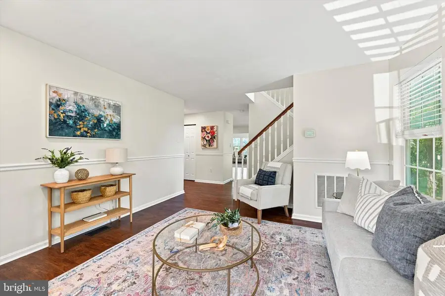 735 Hawthorne Ln, Aston, PA 19014 - #3