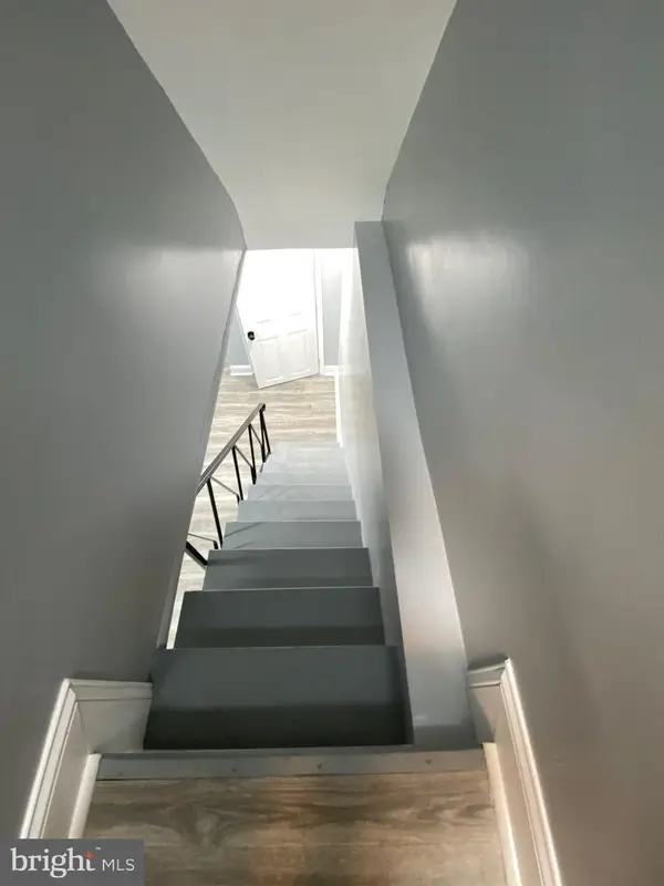 1213 Crestview Rd, DARBY, PA 19023