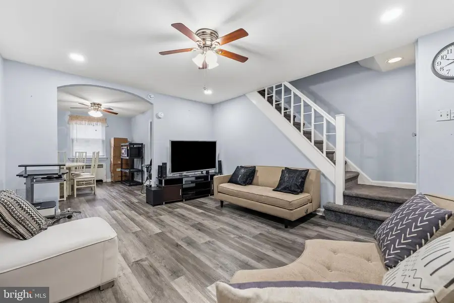 540 Snowden Rd, Upper Darby, PA 19082 - #3