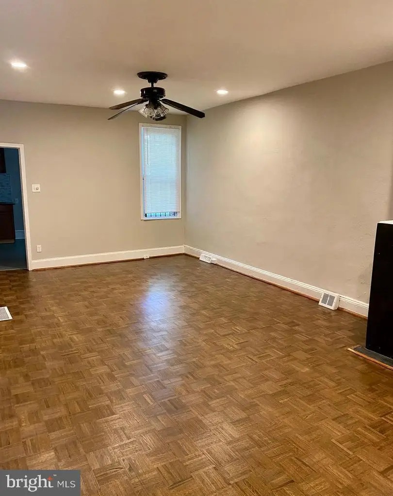 913 Forrester Ave, Darby, PA 19023 - #3