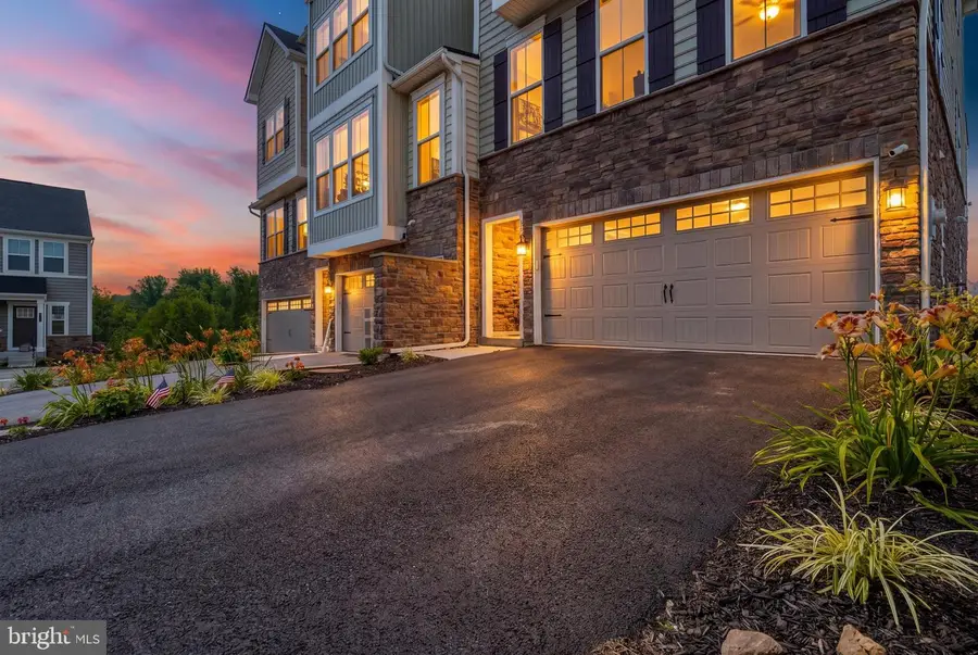 127 Kyle Sq, Media, PA 19063 - #3