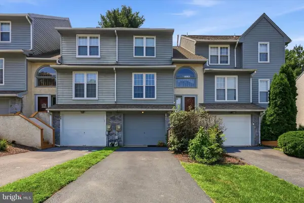 141 Knollwood Ct, ASTON, PA 19014