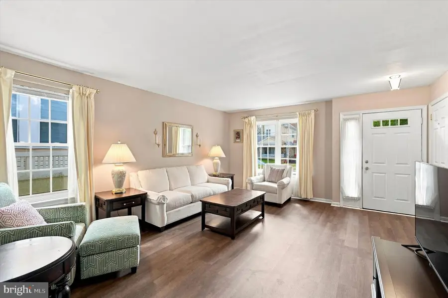 18a W Mercer Ave, Havertown, PA 19083 - #2
