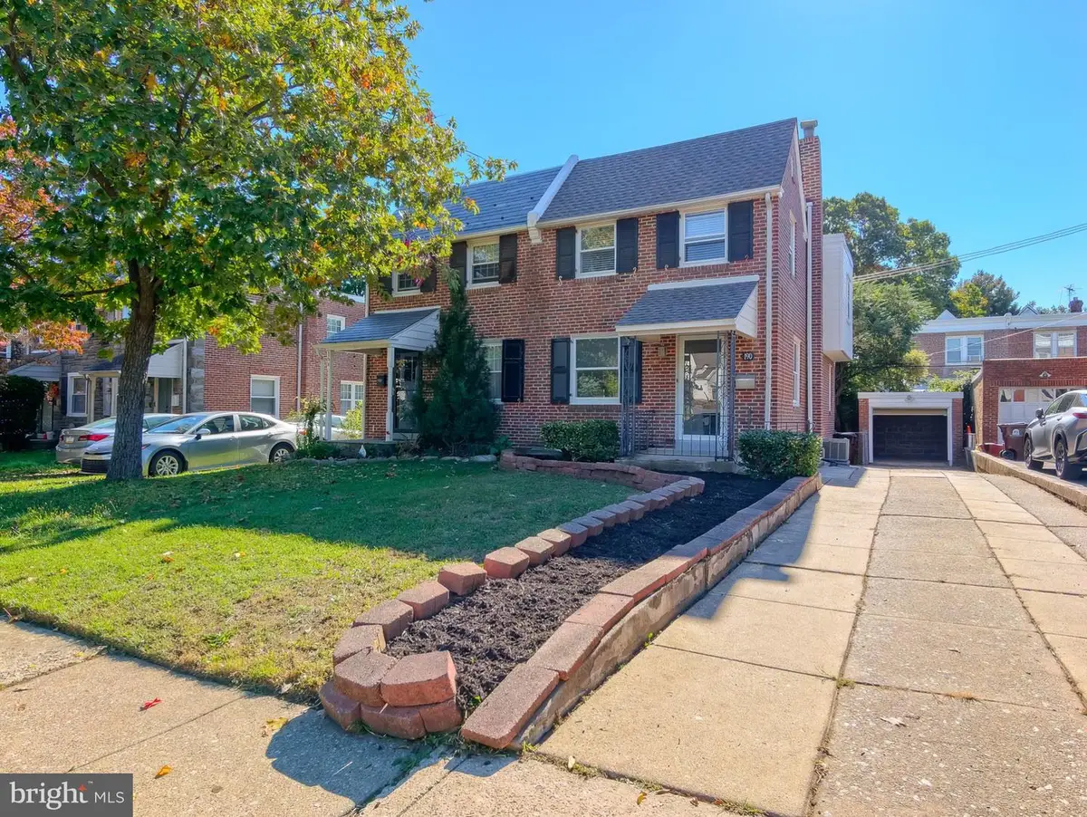 190 W Marshall Rd, Lansdowne, PA 19050 - #1