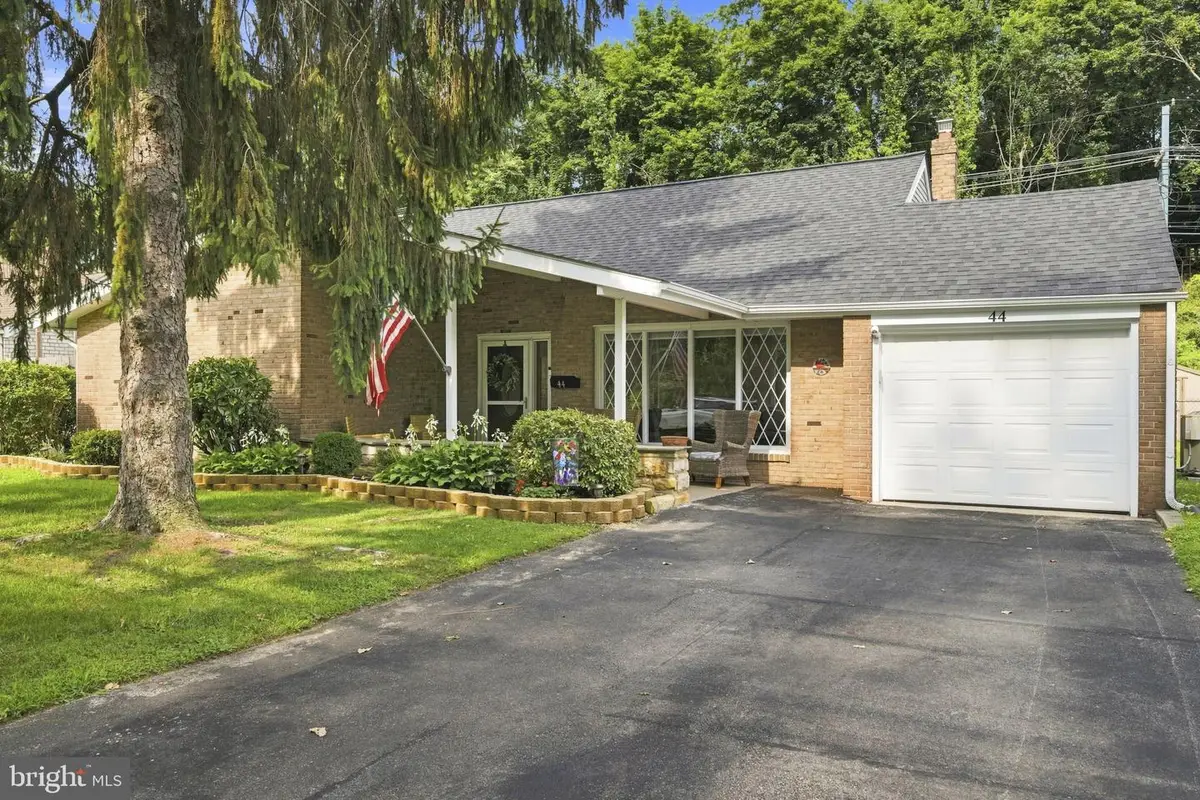 44 S Brookside Rd, Springfield, PA 19064 - #1