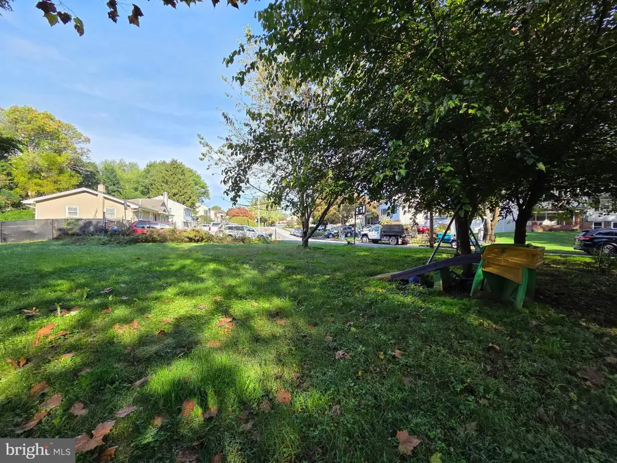 0 W Helms Mnr, Marcus Hook, PA 19061 - #3