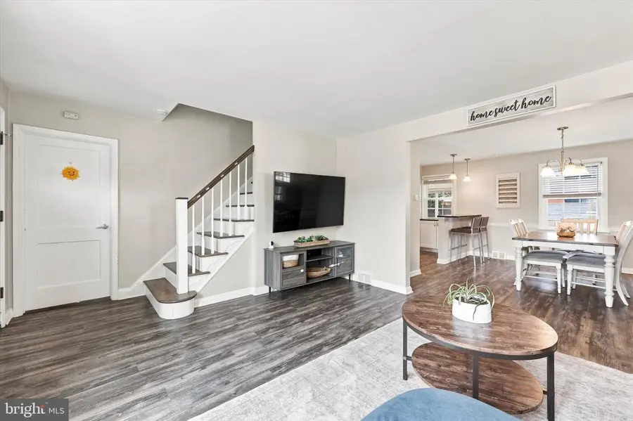 408 Lindsay St, Ridley Park, PA 19078 - #3