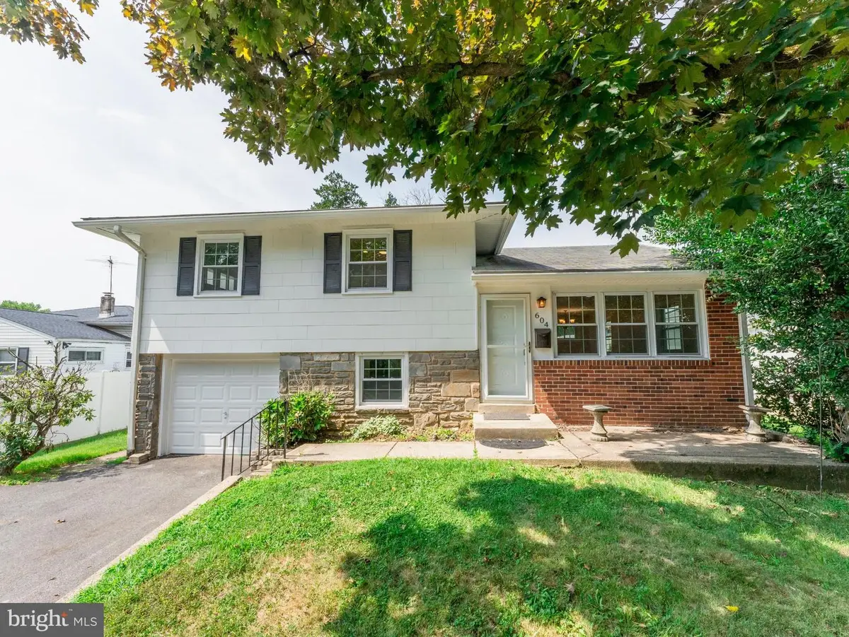 604 Ashland Ave, Secane, PA 19018 - #1