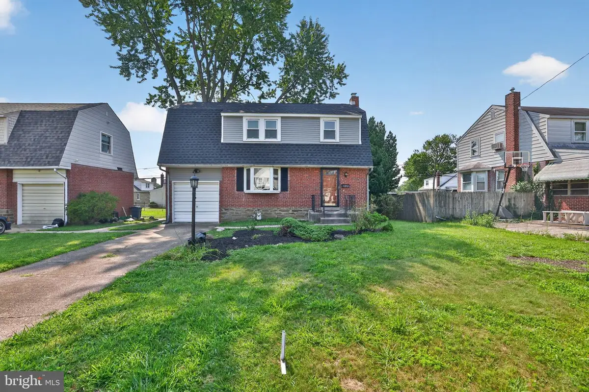 1212 Meadow Rd, Woodlyn, PA 19094 - #1