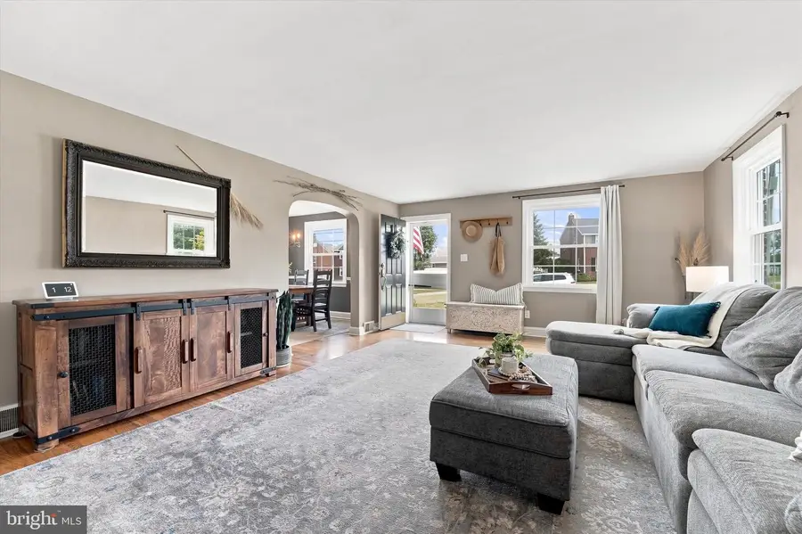 46 West Ave, Springfield, PA 19064 - #3