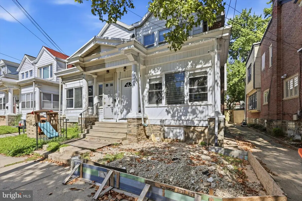 412 E 20th St, Chester, PA 19013 - #1