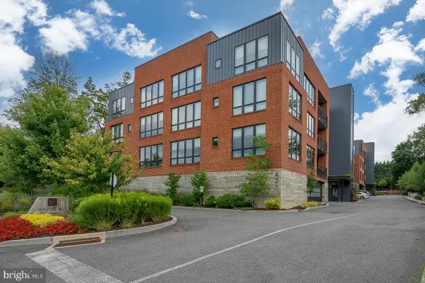 427 E Lancaster Ave #1301, WAYNE, PA 19087