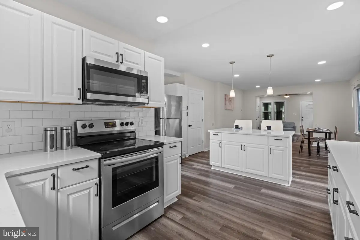 20 Melrose Ave, Lansdowne, PA 19050 - #1