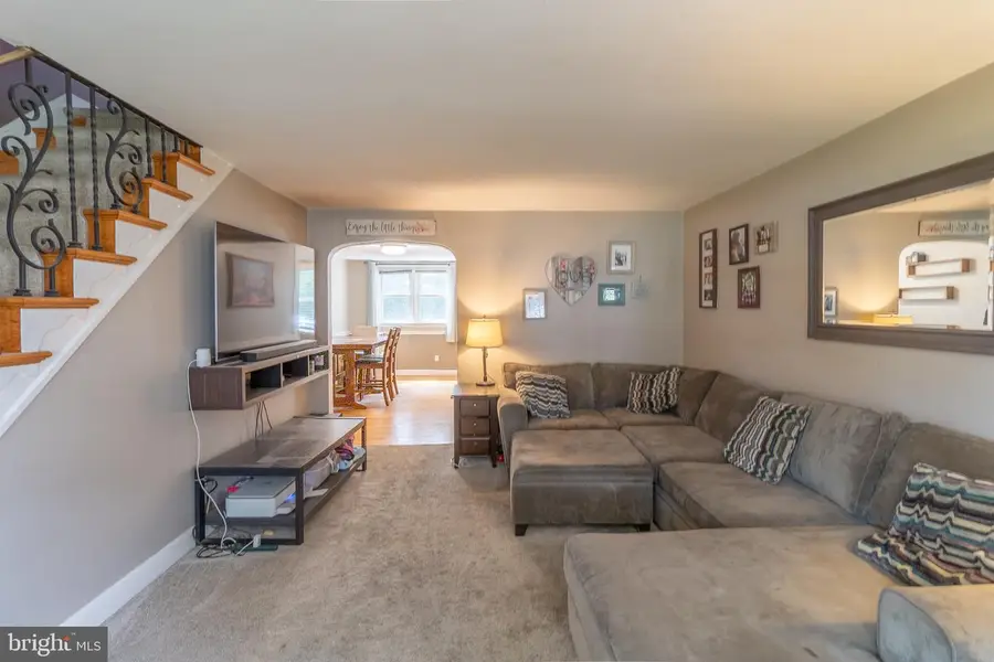 5216 Alverstone Rd, Clifton Heights, PA 19018 - #3