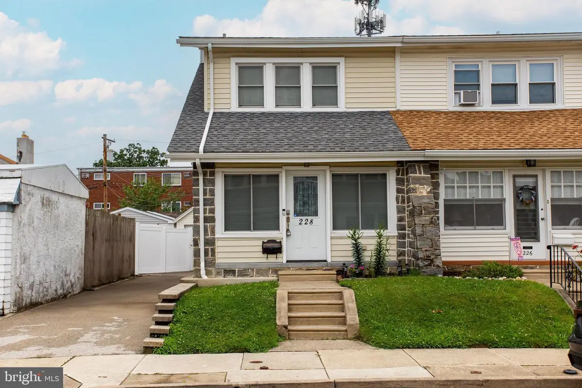 228 Stanley Ave, Havertown, PA 19083 - #1