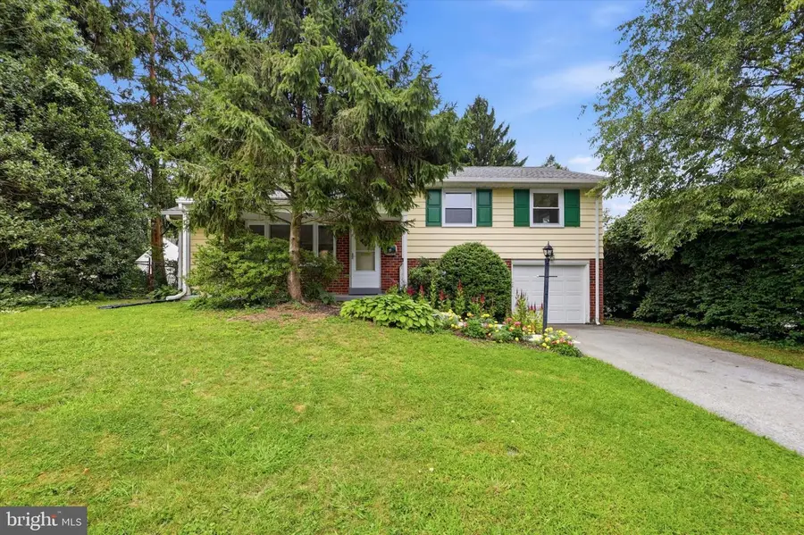 6 Glenwood Cir, Aldan, PA 19018 - #2