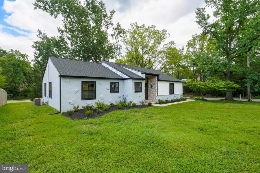 501 Flora Cir, Springfield, PA 19064 - #3