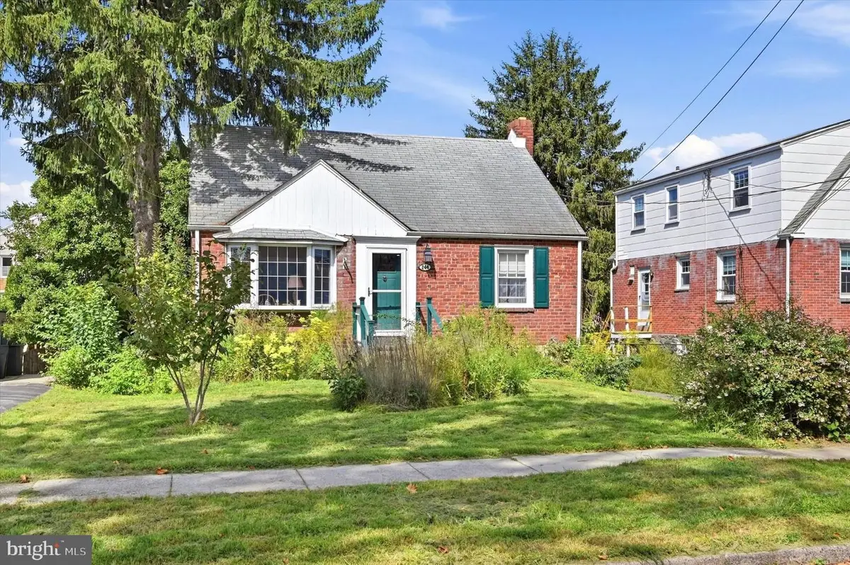 244 E Turnbull Ave, Havertown, PA 19083 - #1