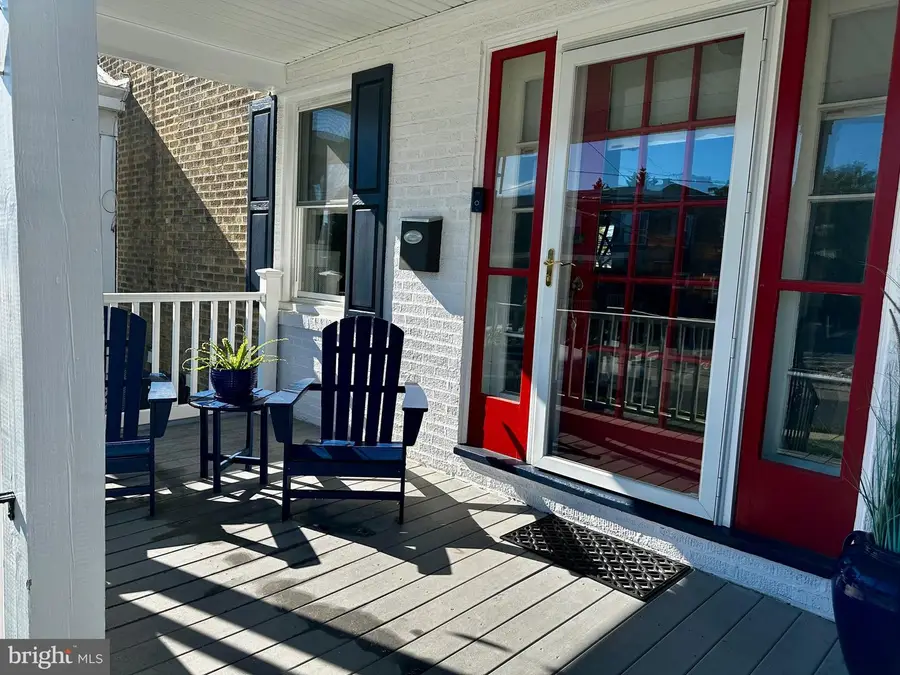 664 Dayton Rd, Bryn Mawr, PA 19010 - #2