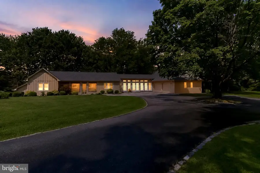 387 Ring Rd, Chadds Ford, PA 19317 - #2