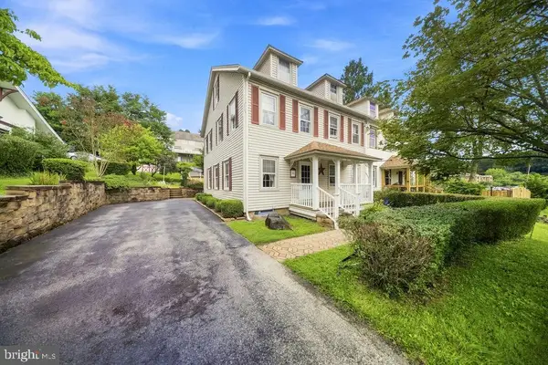 293 Glen Riddle Rd, MEDIA, PA 19063