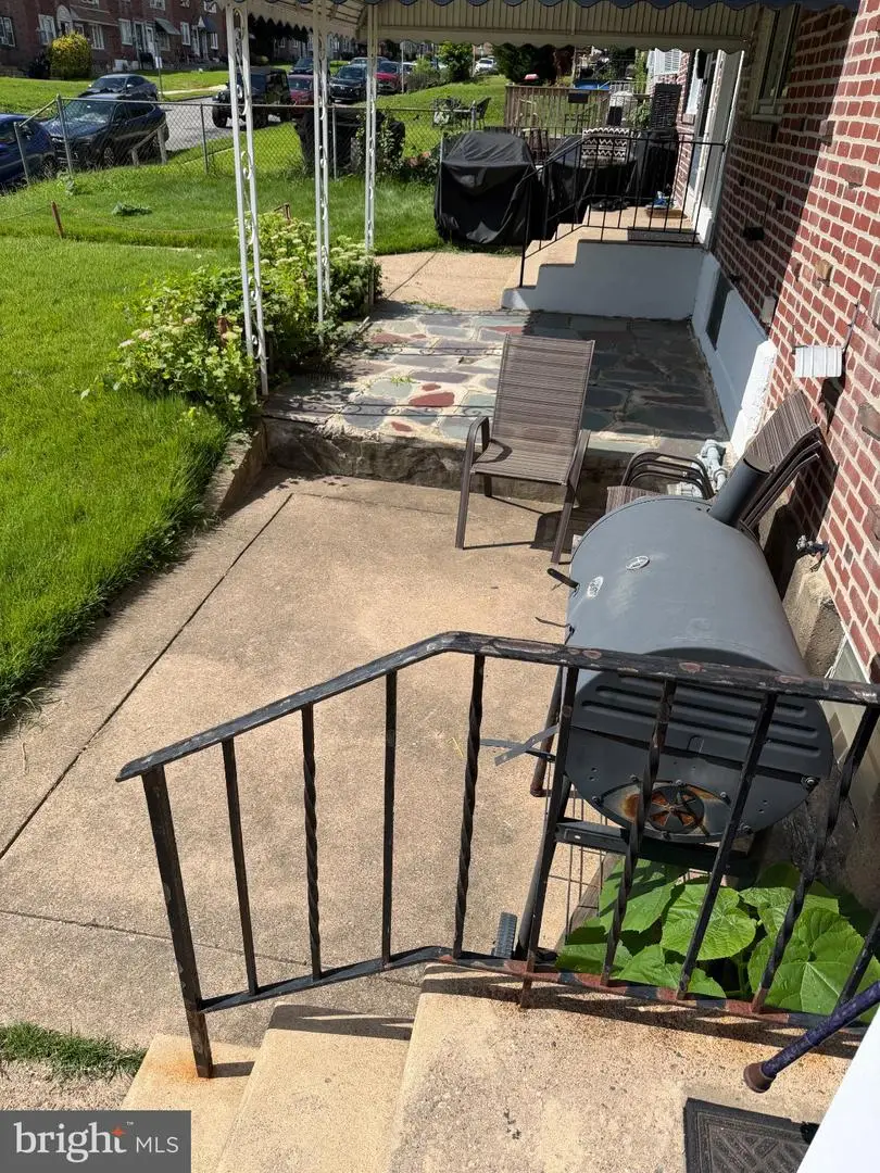 561 S 3rd St, Darby, PA 19023 - #3