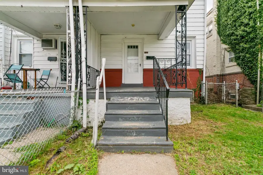 7038 Clover Ln, Upper Darby, PA 19082 - #2