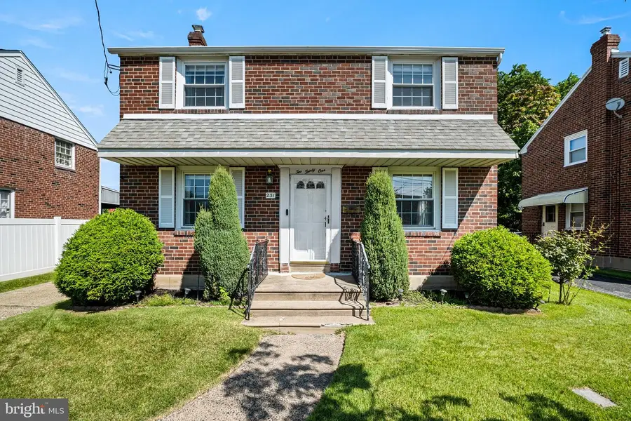 231 Springfield Rd, Aldan, PA 19018 - #3