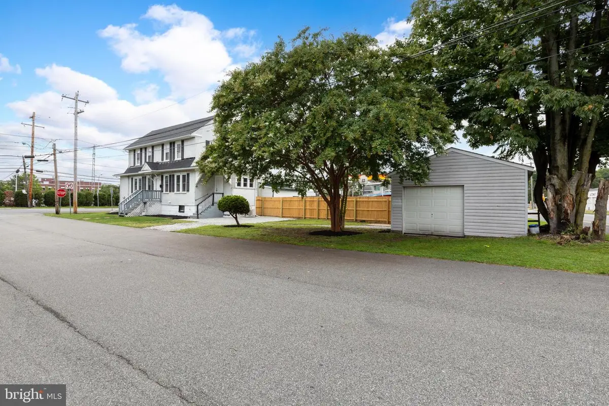 92 S Governor Printz Blvd, Essington, PA 19029 - #1