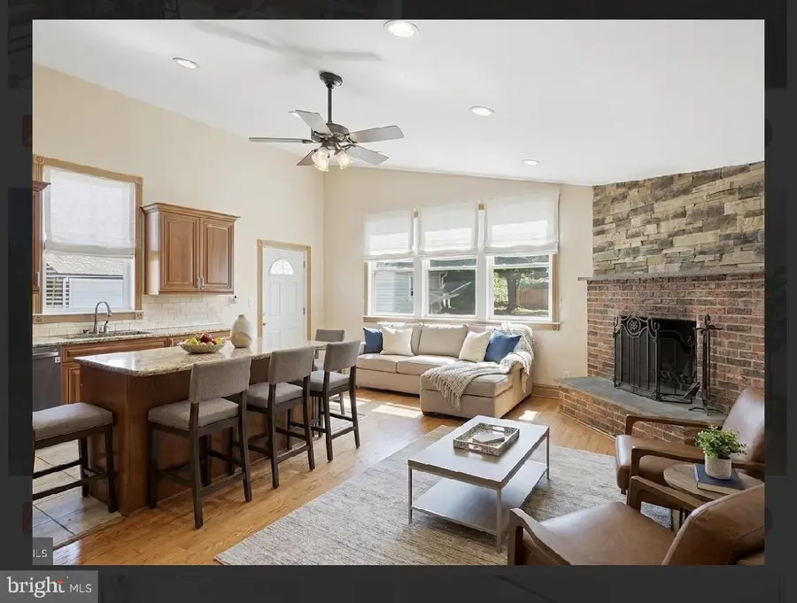 631 S Central Blvd, Broomall, PA 19008 - #2
