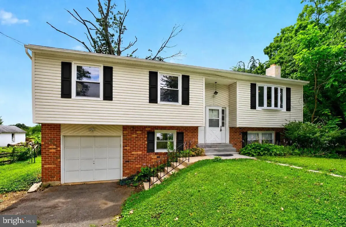 1745 Larkin Rd, Upper Chichester, PA 19061 - #1