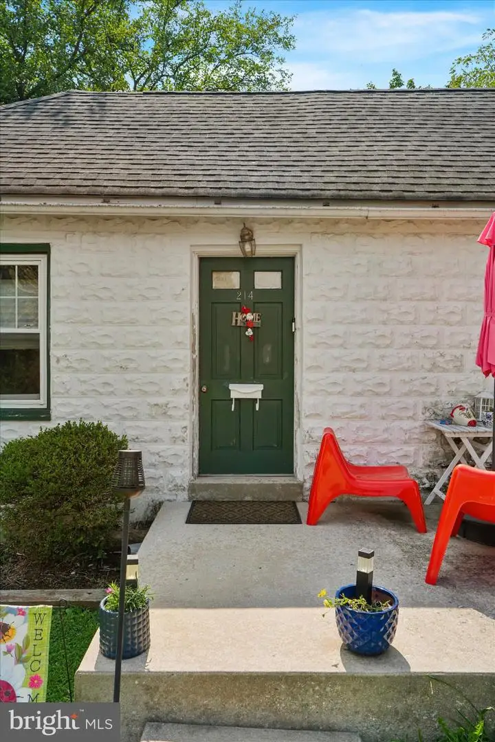 214-216 Beech Rd, Wallingford, PA 19086 - #3