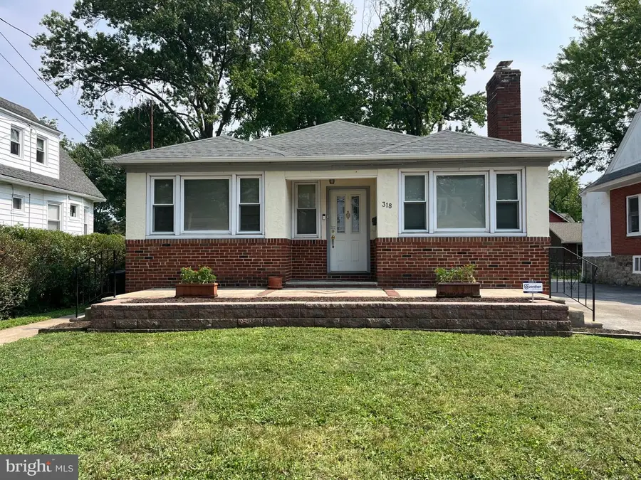 318 Providence Rd W, Aldan, PA 19018 - #2