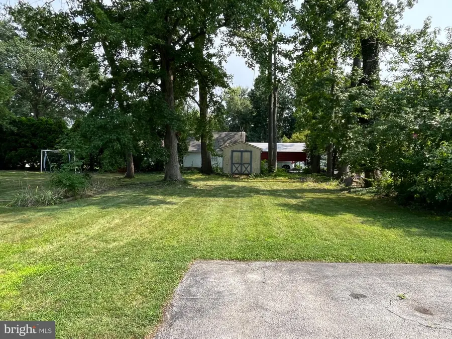 318 Providence Rd W, Aldan, PA 19018 - #3