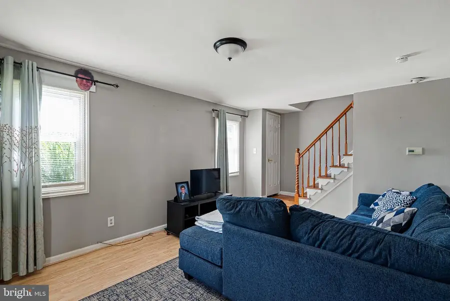 2338 Poe Rd, Secane, PA 19018 - #3